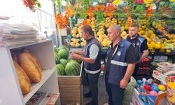 Yüksekova'da Zabıta Ekiplerinden Kaldırım İşgallerine Sıkı Denetim