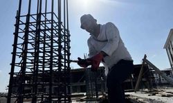 Kavurucu sıcakta ekmek mücadelesi