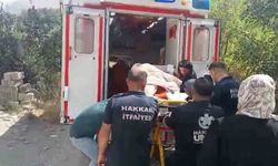 Hakkari’de 140 kiloluk yatağa bağımlı hasta için ekipler seferber oldu