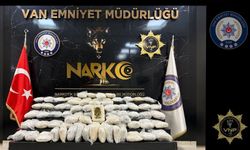 Van’da 48 kilo esrar ele geçirildi