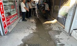 Yüksekova'da Pasajı Rögar Kokusu Sardı, Esnaf Kalıcı Çözüm İstedi