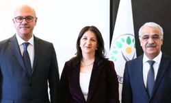 DEM Parti Heyeti, İmralı Ziyareti Sonrası Öcalan'ın mesajını paylaştı