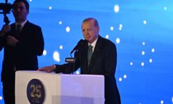 Cumhurbaşkanı Erdoğan'dan AK Parti'nin 25. yıl kutlamasında  mesajlar