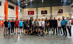 Yüksekova’da SMA hastası Bahadır için düzenlenen turnuva sona erdi