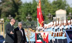 Cumhurbaşkanı Erdoğan, Filistin Devlet Başkanı Abbas’ı törenle karşıladı