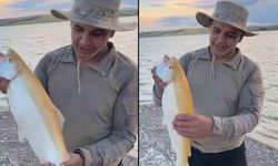 Keban Baraj Gölü’nde sarı renkli albino alabalık yakalandı