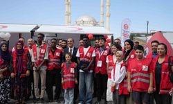 Iğdır’a hayırseverlerin desteğiyle kalıcı Kızılay kan bağışı aracı kazandırıldı
