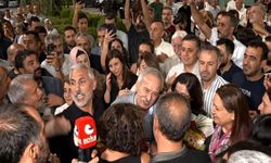 Selçuk Mızraklı 7 yıl sonra Diyarbakır’a döndü: ‘Ceketimden Demirtaş’ın kokusu geliyor’