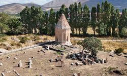 Tarihi Selçuklu Mezarlığı ve Halime Hatun Kümbeti’nde çalışmalar devam ediyor