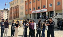 Yüksekova’da KPSS Sınavı Sona Erdi: Adaylar Soruları Zor Buldu
