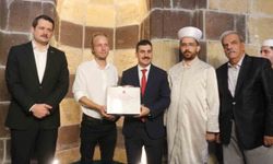Letonyalı turist Van’da Müslüman oldu: Andyejs adını "Veysel" olarak değiştirdi