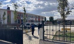 Van’da okulda silahlı öğrenci alarmı!