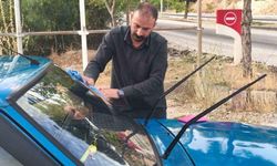 Çocukluk hayali gerçeğe dönüştü: 32 yıllık aracına gözü gibi bakıyor