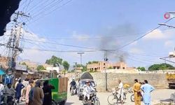 Pakistan'da bombalı saldırı: 15 ölü, 50'den fazla yaralı