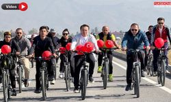 Yüksekova’da Cumhuriyet için Pedal çevirdiler