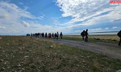 Arin Gölü’ndeki su çekilmesine dikkat çekmek için doğa yürüyüşü düzenlendi