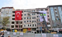 Bahçelievler’de kentsel dönüşüm kapsamında 6 bininci binanın yıkımı gerçekleştirildi