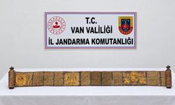 Van’da jandarmadan tarihi eser operasyonu