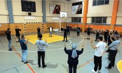 Yüksekova’da Mahalle Sakinleri Hareket İçin Buluştu