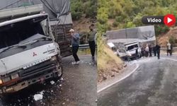 Şemdinli yolunda tır ile kamyon sıkıştı: 1 yaralı