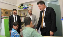 İke: "Sabrınız, şefkatiniz ve sınıftaki kutsal emeğiniz hiçbir ölçüyle ölçülemez"
