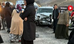 Yüksekova-Hakkari kara yolunda feci kaza: 2’si ağır 5 yaralı
