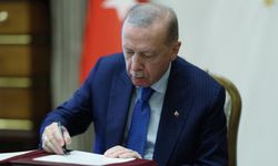 Cumhurbaşkanı Erdoğan imzaladı! 13 bakanlık ve kurumda görev değişimi