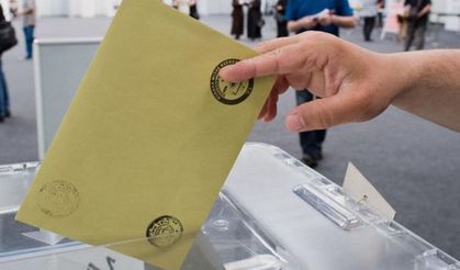 Üç ilde seçim yarışı… 10 bin kişi sandık başına gitti