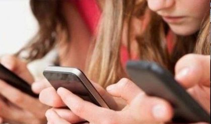 Uzmanlardan ‘sosyal medya’ uyarısı: "Çocuklardaki etkisi tahmin ettiğimizden çok daha büyük"