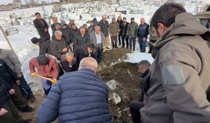 Yüksekova’da hayatını kaybeden Ferhat Gezen son yolculuğuna uğurlandı