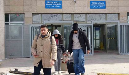 Kapıköy Gümrük Kapısı’nda geçişler kontrollü sürüyor