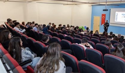 Hakkari Üniversitesi’nde Proje Yazma Eğitimi Düzenlendi