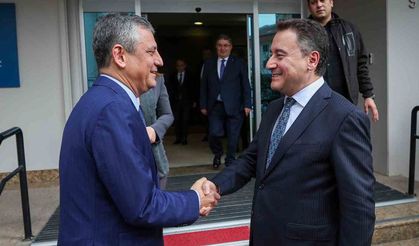 Özel: "Anayasal zorunluluk sürecinde olduğumuz konusunda hemfikir olduk"