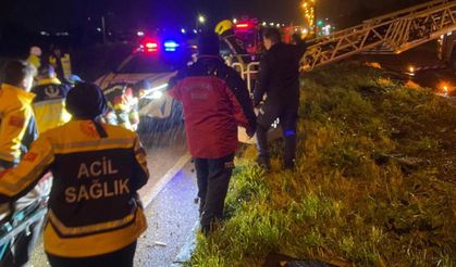 Balıkesir’de yolcu otobüsü devrildi: 3 ölü, 26 yaralı