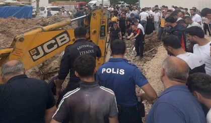 Baba ve oğlu göçük altında kaldı: 2 yaralı