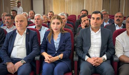 Yüksekova’da Muhtarlarla Sosyal Hizmetler Değerlendirme Toplantısı