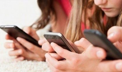 İngiltere'de sosyal medya yasağı gündemde