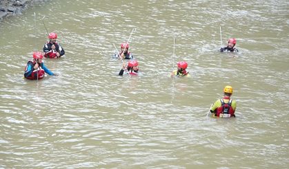 Giresun’da sel: 2 kişi kayboldu