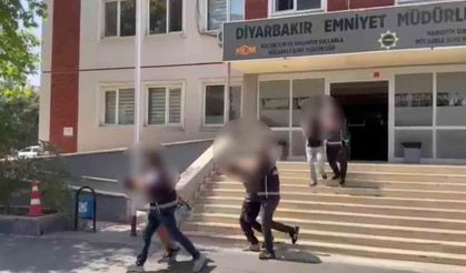 Diyarbakır’da el bombası ile yakalanan 4 kişi tutuklandı