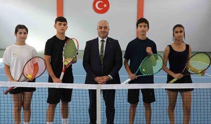 Ağrı’da Türkiye Tenis Ligi Doğu Anadolu Bölgesi Turnuvası başladı