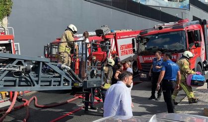 Sarıyer’de korkutan yangın: 8 kişi tahliye edildi
