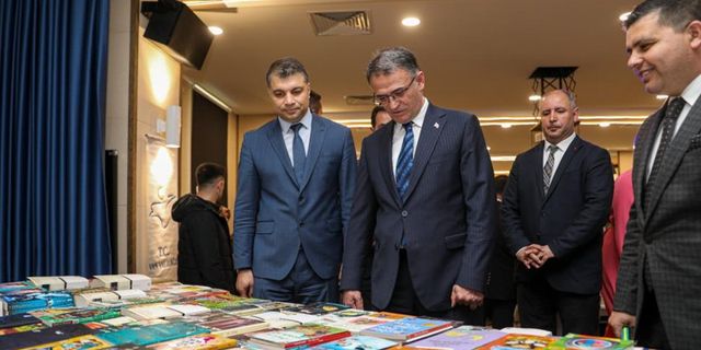Vali Balcı: “1,5 milyon kitabı Vanlılarla buluşturduk”