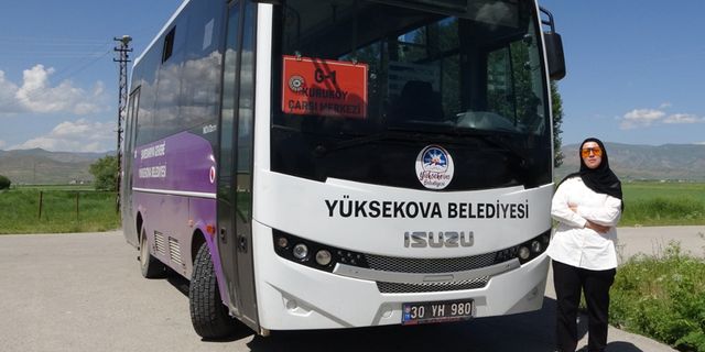 Yüksekova'nın ilk kadın otobüs şoförü direksiyon başına geçti