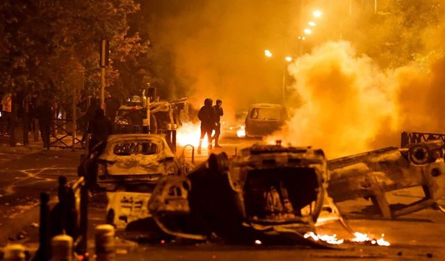 Fransa'da protestolarda 1 kişinin daha öldüğü ortaya çıktı