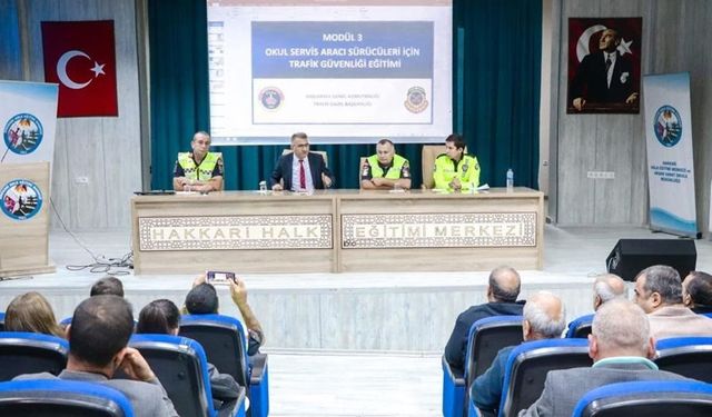 Hakkari’de okul servis şoförlerine eğitim