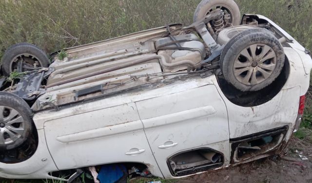 Yüksekova-Van kara yolunda kaza: 3 yaralı