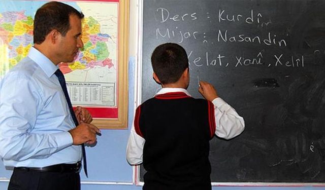 20 bin öğretmen atamasında Kürtçe'ye ayrılan kontenjan dikkat çekti