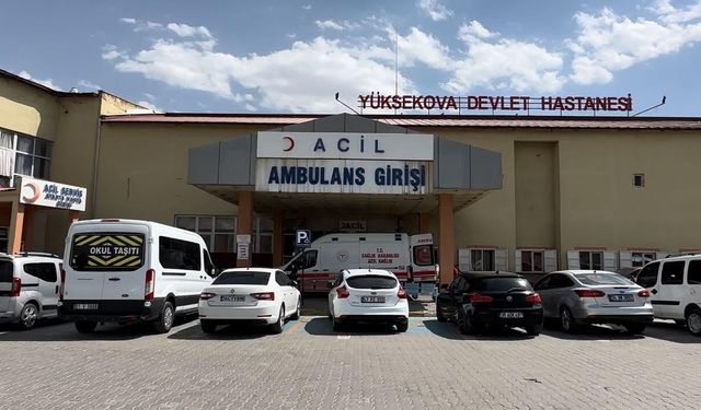 Yüksekova’da Pancar Toplarken Kayalıklardan Düşen Vatandaş Yaralandı
