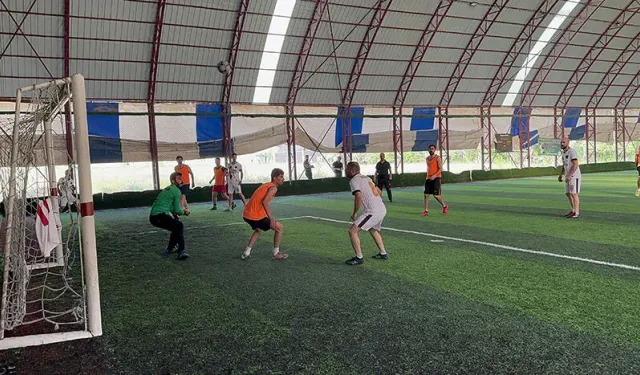 Gülistan futbol turnuvasında yarı finalde eşleşen takımlar belli oldu