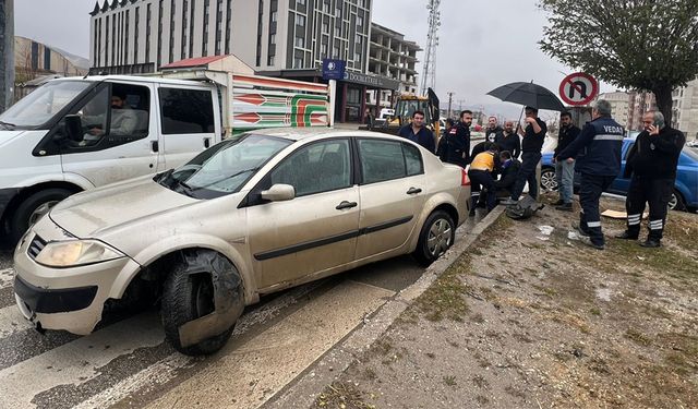 İpekyolu Caddesinde kaza: 1 yaralı